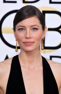 Golden Globe Awards 2017: Best in Hair and Makeup Trends jessica biel
