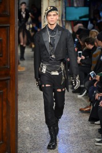 Moschino Men's Fall 2017