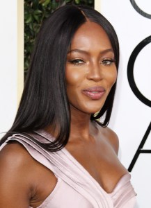 Naomi Campbell Versace Golden Globes 2017