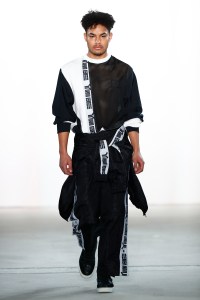 Sadak Men's Fall 2017
