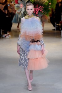 Viktor & Rolf Couture Spring 2017