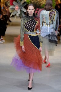 Viktor & Rolf Couture Spring 2017