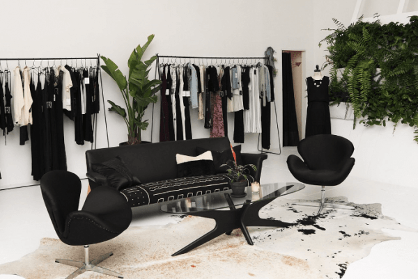 Retailers Turn Tech Tools Create Excitement