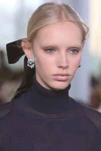 Details at Tory Burch RTW Fall 2017