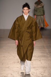 Atsushi Nakashima RTW Fall 2017