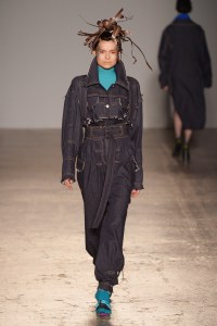 Atsushi Nakashima RTW Fall 2017