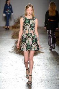 Au Jour le jour RTW Fall 2017