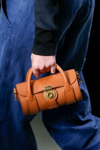 Details at Burberry RTW Fall 2017