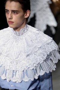 Details at Burberry RTW Fall 2017
