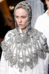 Details at Burberry RTW Fall 2017