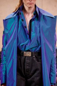Details at Christopher Kane RTW Fall 2017