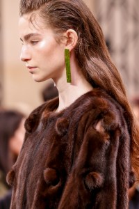 Details at Christopher Kane RTW Fall 2017