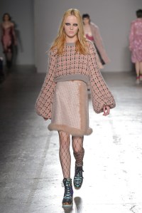 Daizy Shely RTW Fall 2017 show.