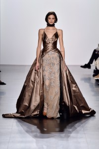 Dennis Basso RTW Fall 2017