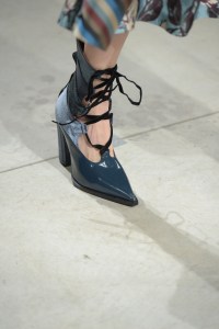 Details at Antonio Marras RTW Fall 2017