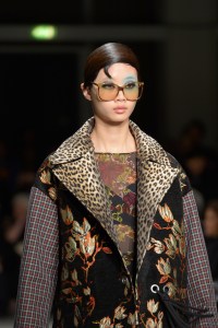 Details at Antonio Marras RTW Fall 2017