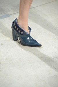 Details at Antonio Marras RTW Fall 2017