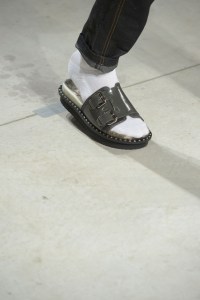 Details at Antonio Marras RTW Fall 2017