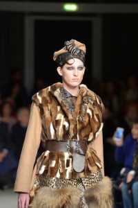 Details at Antonio Marras RTW Fall 2017