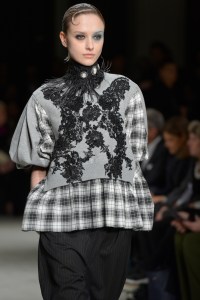 Details at Antonio Marras RTW Fall 2017