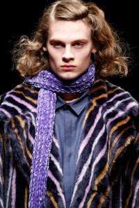 Details at Marco De Vincenzo RTW Fall 2017