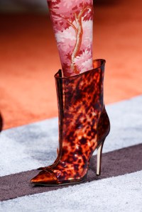 Details at Marco De Vincenzo RTW Fall 2017