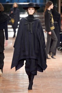 Alberta Ferretti RTW Fall 2017
