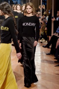 Alberta Ferretti RTW Fall 2017