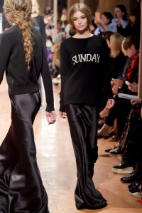 Alberta Ferretti RTW Fall 2017