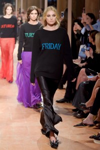 Alberta Ferretti RTW Fall 2017
