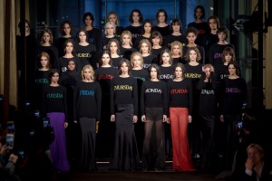 Alberta Ferretti RTW Fall 2017