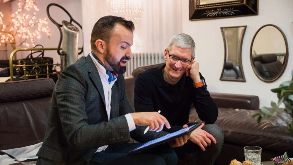 Apple CEO Tim Cook Makes Surprise Visit to Designer Julien Fournié