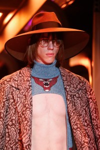 Details at Gucci Fall 2017