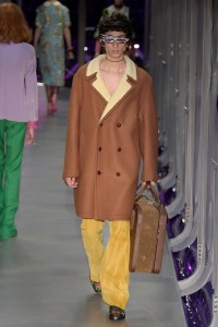 Gucci Fall 2017: Men's and Women's Show