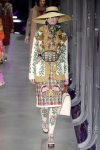 Gucci Fall 2017: Men's and Women's Show