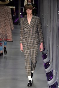 Gucci Fall 2017: Men's and Women's Show