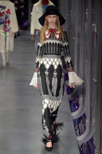 Gucci Fall 2017: Men's and Women's Show