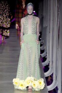 Gucci Fall 2017: Men's and Women's Show