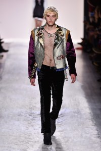 Jeremy Scott RTW Fall 2017