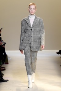 Krizia RTW Fall 2017