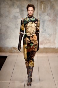 Laura Biagiotti RTW Fall 2017