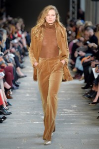 Max Mara RTW Fall 2017