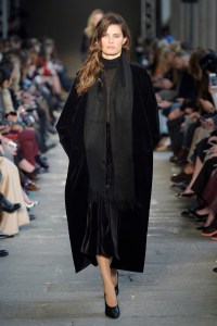 Max Mara RTW Fall 2017