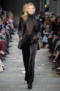 Max Mara RTW Fall 2017