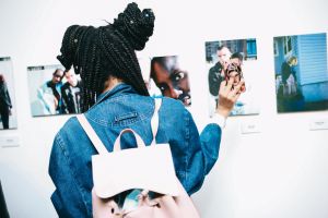 The atmosphere at the Hot MESS opening.
