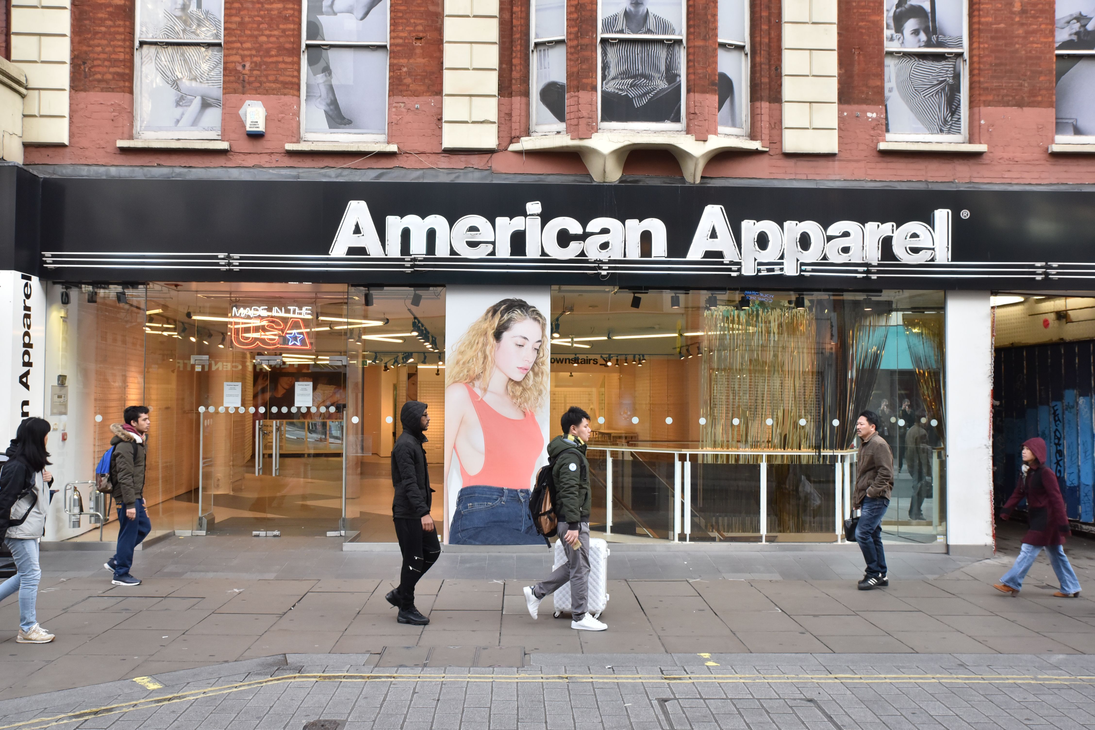 american apparel store