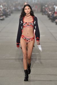 Tommy Hilfiger RTW Spring 2017