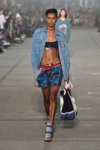 Tommy Hilfiger RTW Spring 2017