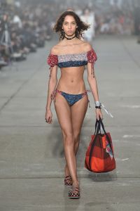 Tommy Hilfiger RTW Spring 2017
