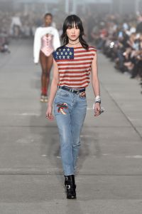 Tommy Hilfiger RTW Spring 2017